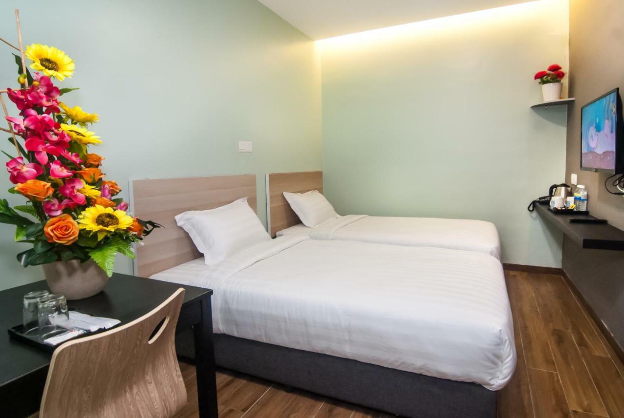 Good 9 Hotel - Bukit Dahlia Johor Bahru Exterior foto